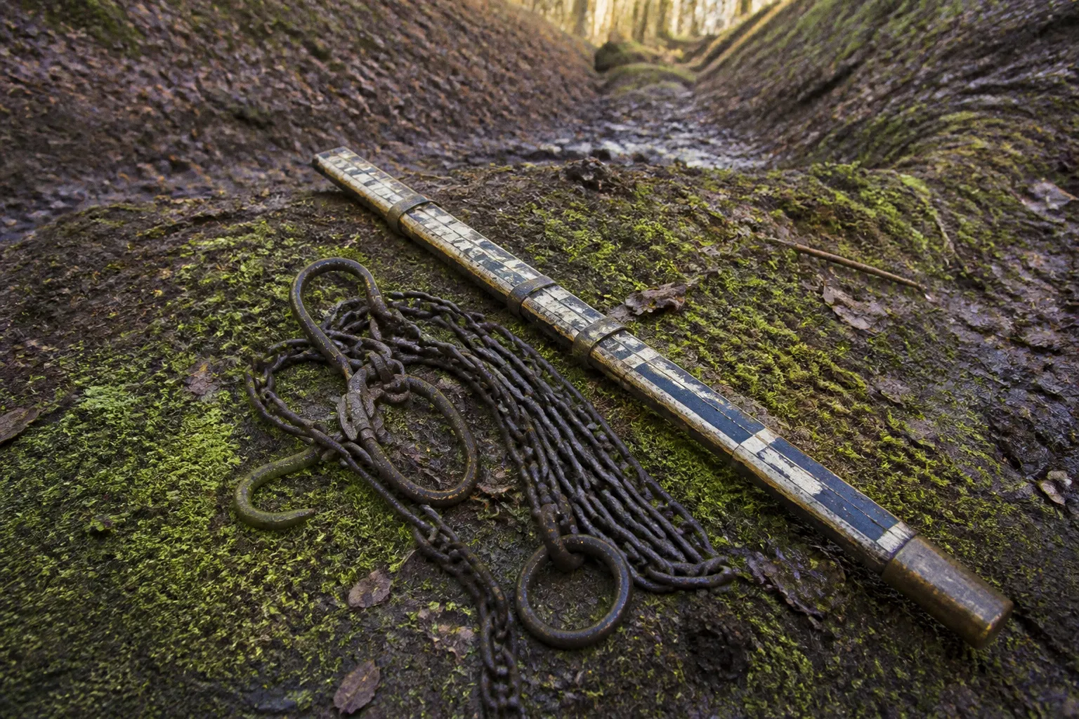 Hohlweg-Kartierung im Weserbergland: Ausrüstung und Recherche