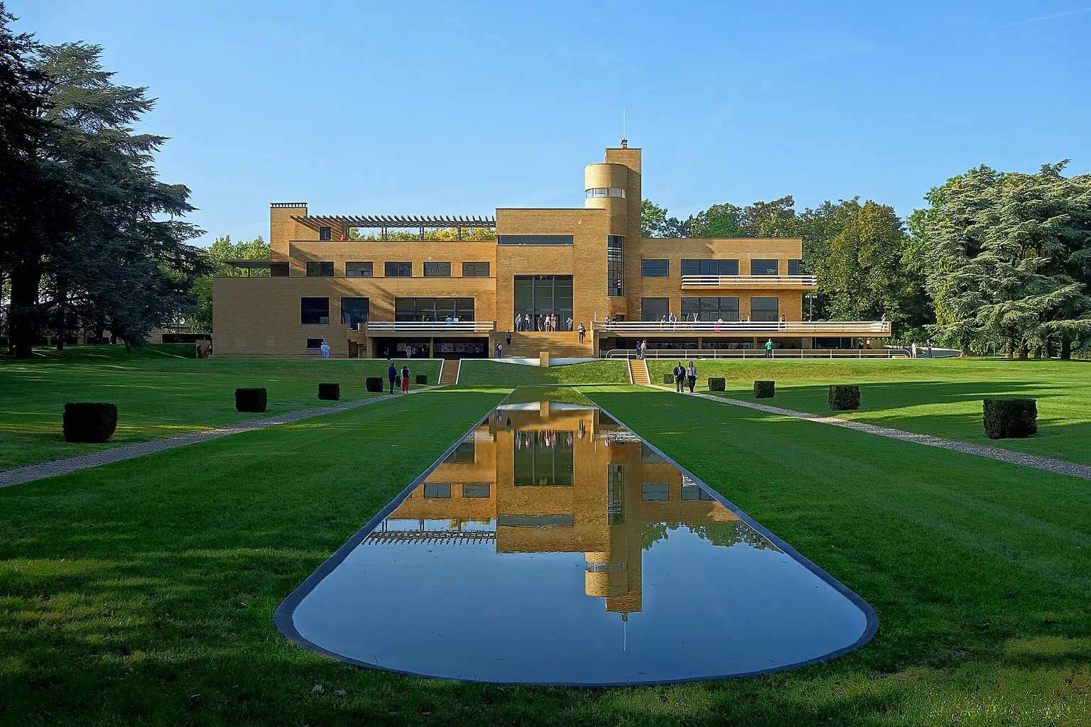 Villa Cavrois Tickets: Wo Besucher Zeit und Geld verlieren